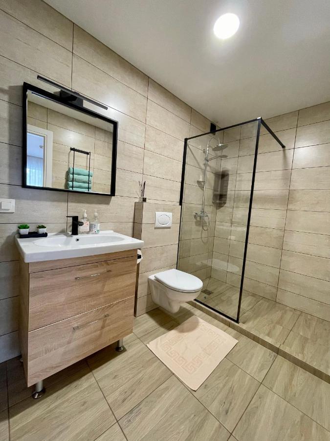 Ly Apartamentai Apartment *