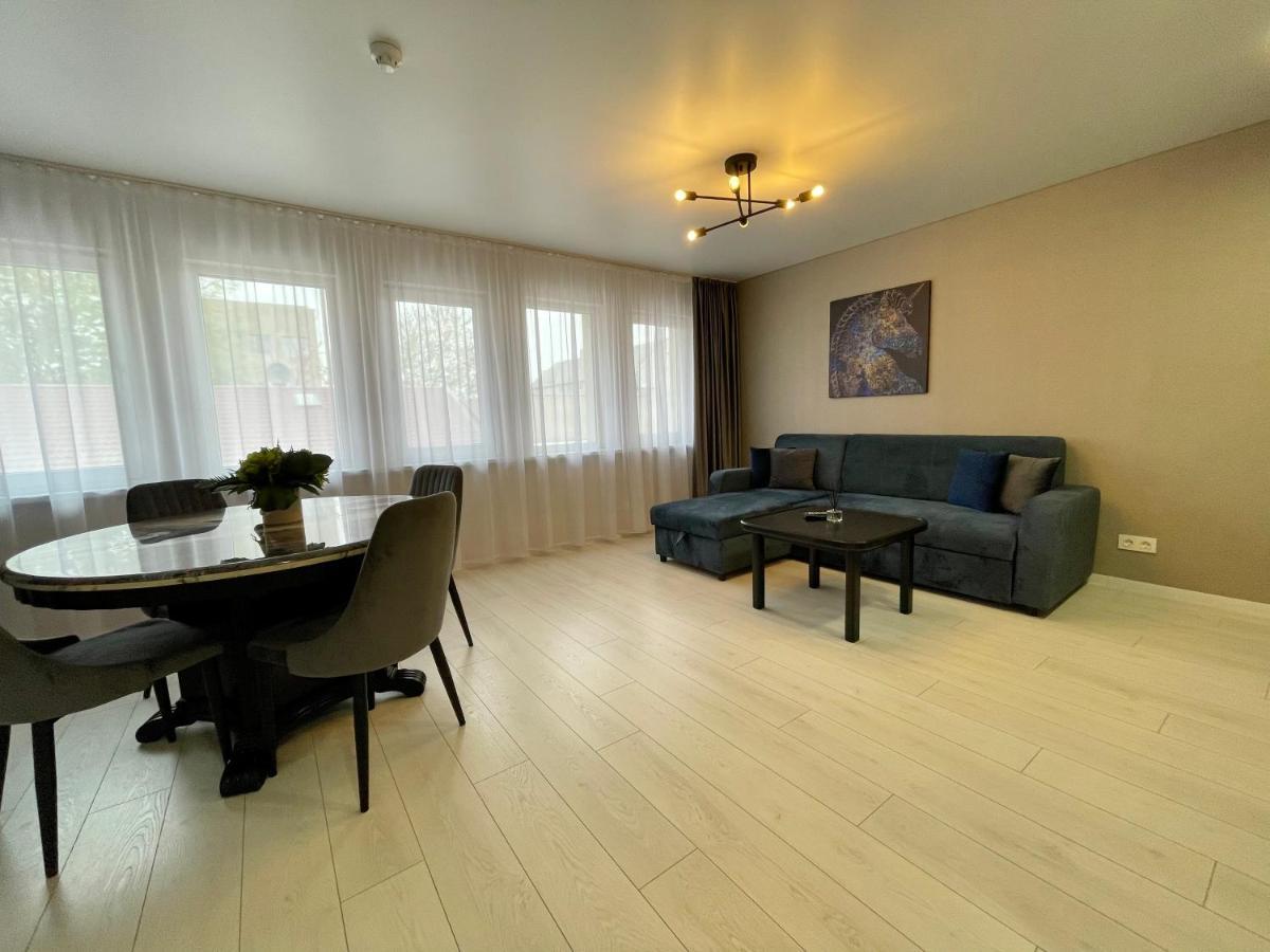 Ly Apartamentai Apartment